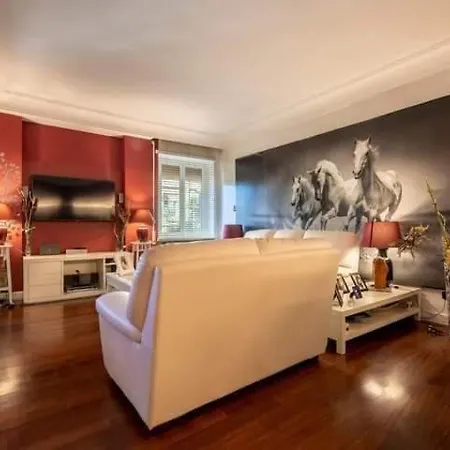 Realty Company Spagna شقة روما