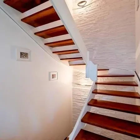 Realty Company Spagna روما